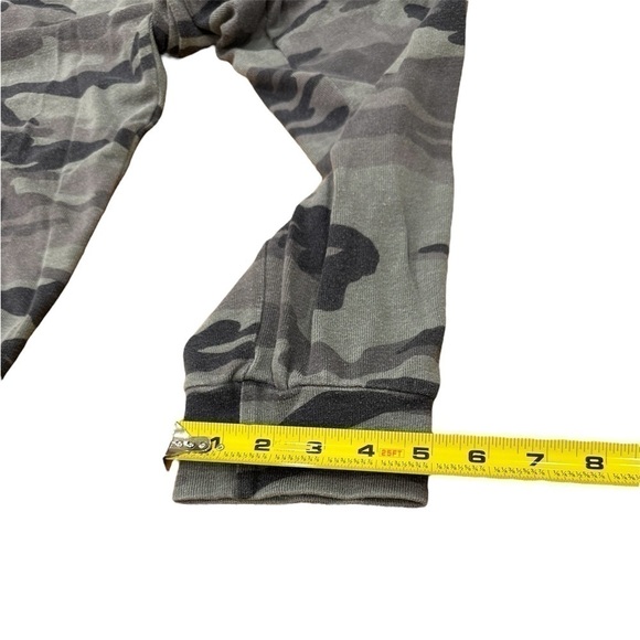 Splendid Supersoft Camo Jogger / Green / Size Small/ Ankle Length - Picture 11 of 11